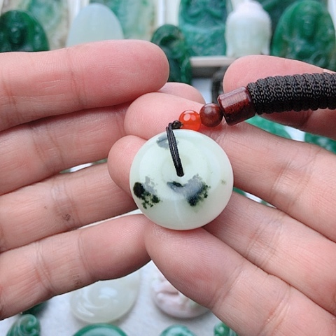 未镶嵌独山玉吊坠(不含链)
