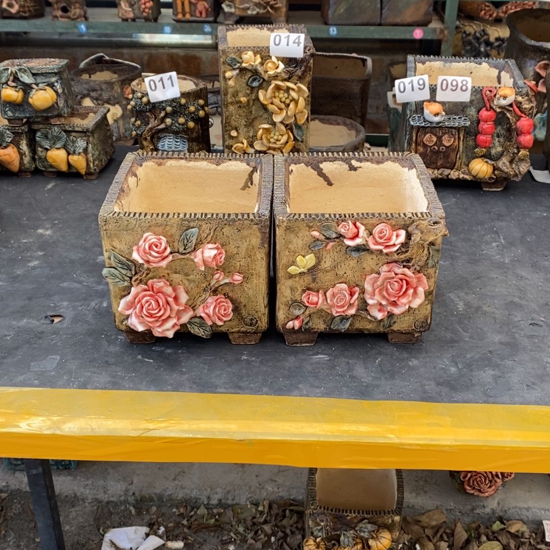 红陶青藤花器多肉花盆