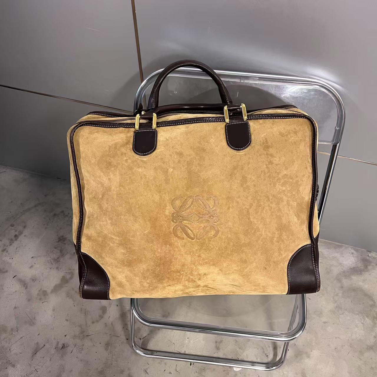 95新 LOEWE/罗意威 二奢男包 50尺寸 麂皮拼牛皮沙色休闲包手提包