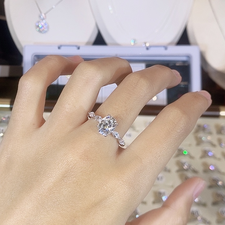 925银合成碳硅石辛德瑞拉