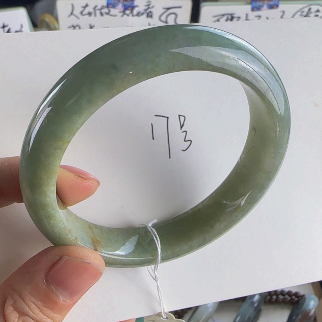 翡翠手镯未镶嵌老坑57圈