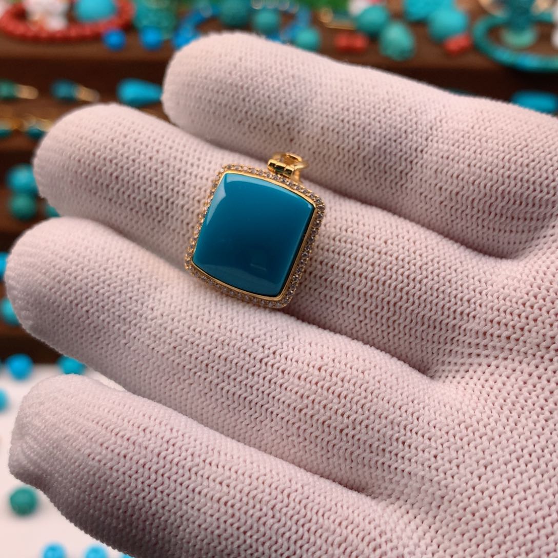 绿松石18K金镶嵌配饰