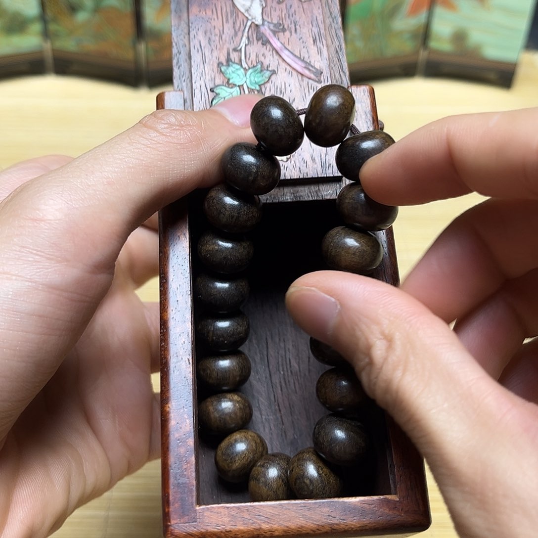 滴血莲花菩提吊坠