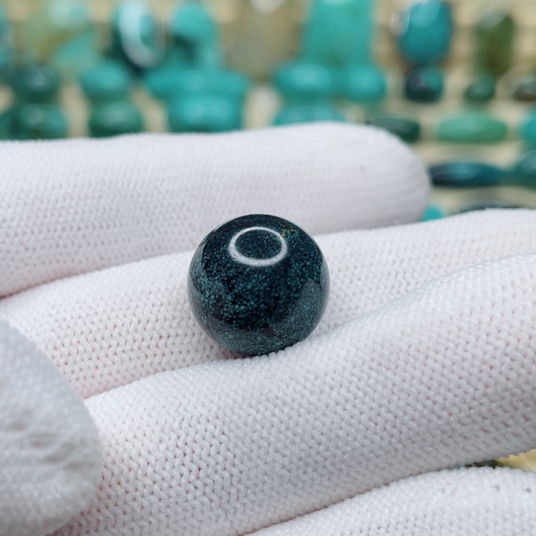 绿松石散珠未镶嵌生*