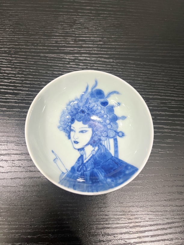 景德镇釉下青花花旦普洱杯