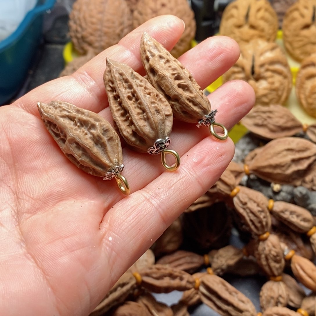 文玩核桃吊坠核桃48