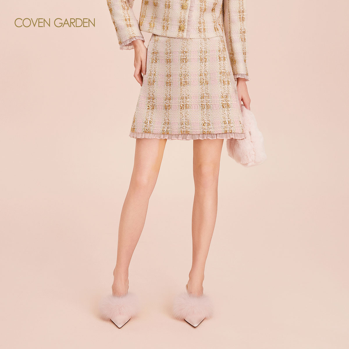 哥文花园 柔粉色雪纺木耳边装饰俏皮时髦短裙 CLC4071348