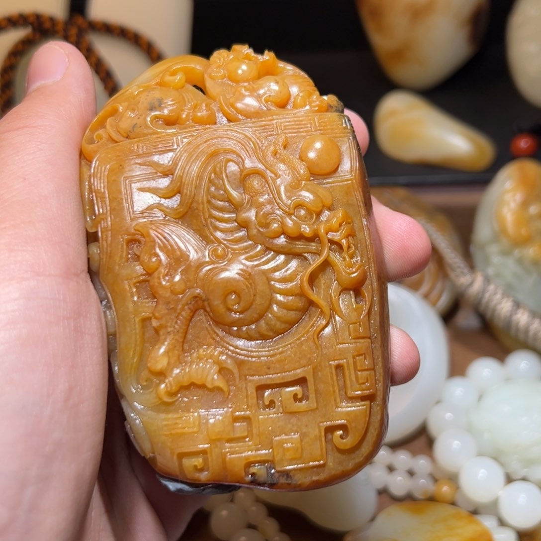 和田玉新疆未镶嵌小***球