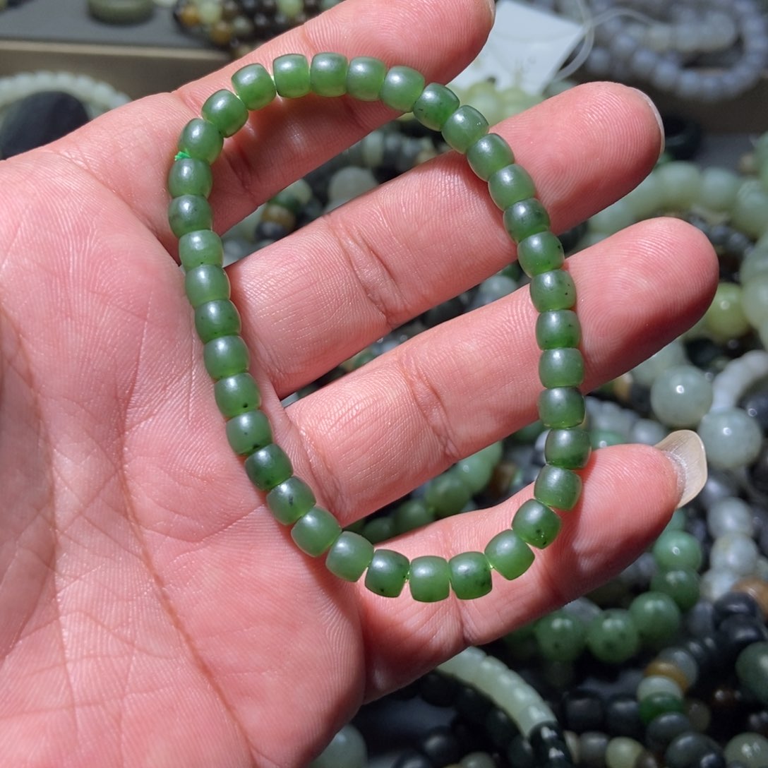 和田玉手链未镶嵌