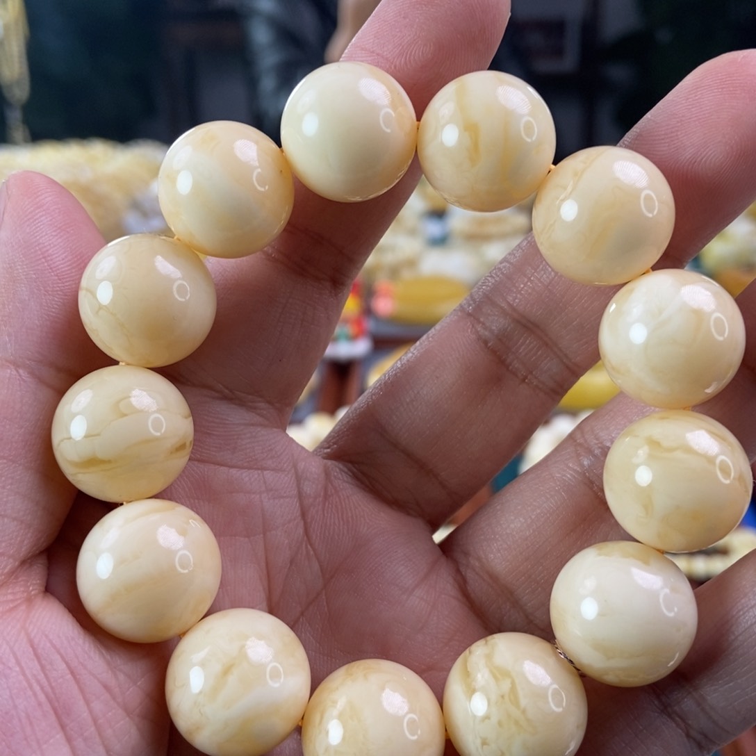 琥珀珠宝奇石未镶嵌17+浓白蜡同料串37.03