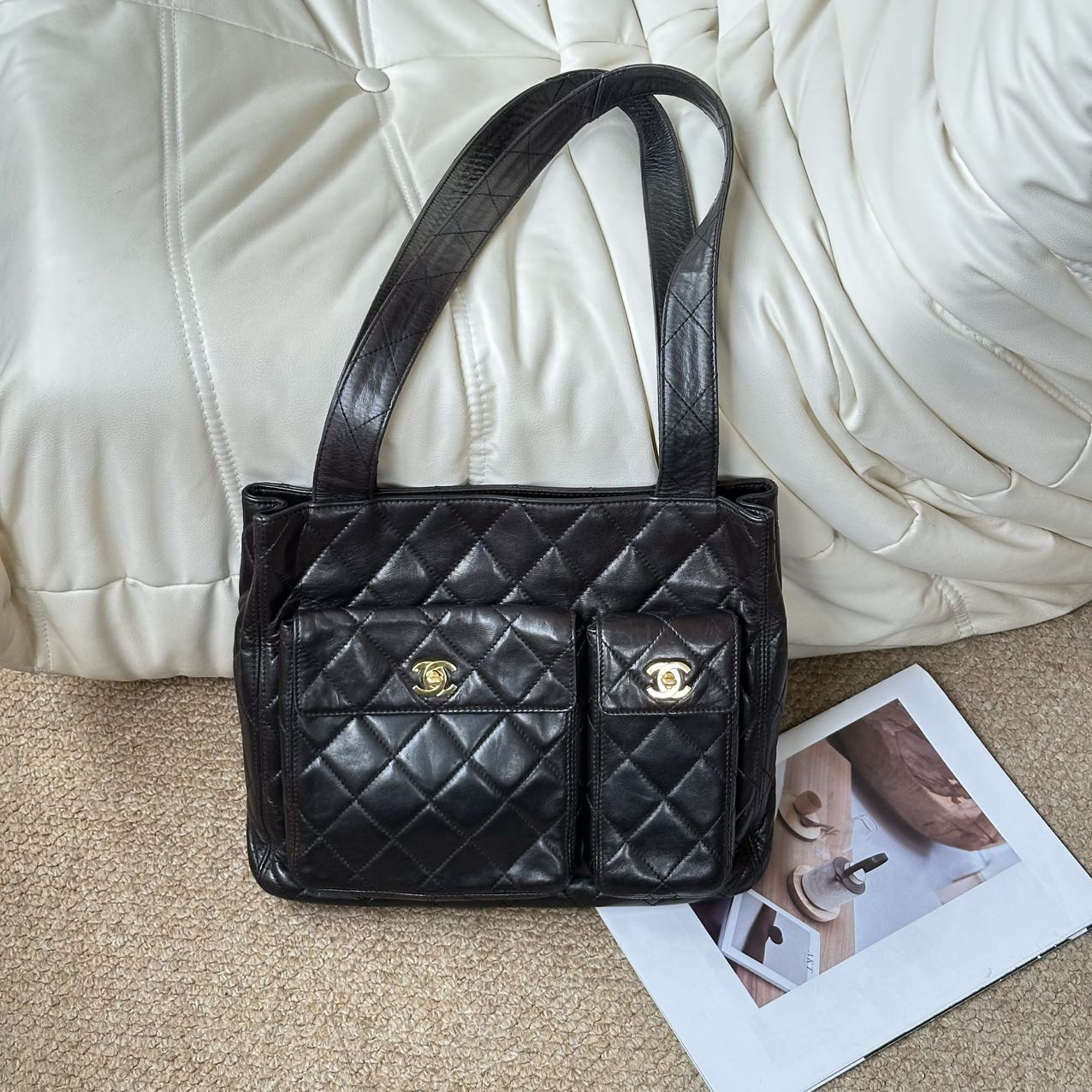 95新 Chanel/香奈儿 Chanel 黑金羊皮双Logo单肩托特包/692290731