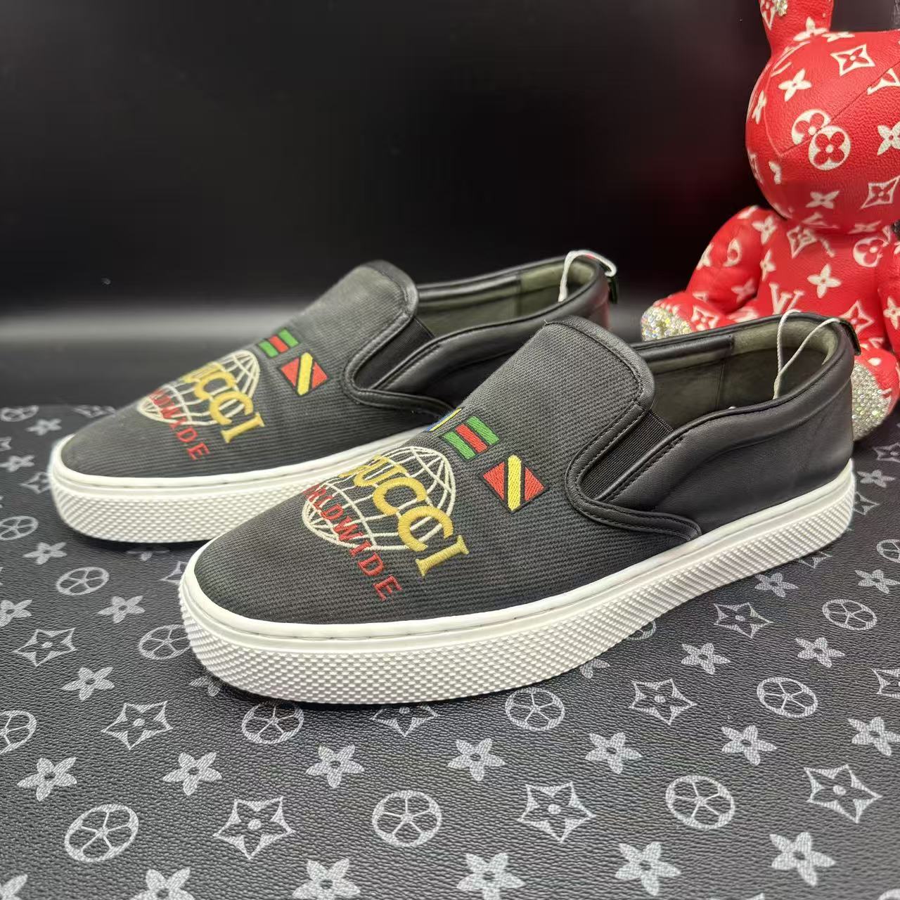 95新 GUCCI/古驰 黑帆布图标logo休闲时尚舒适一脚蹬42码ddm3448