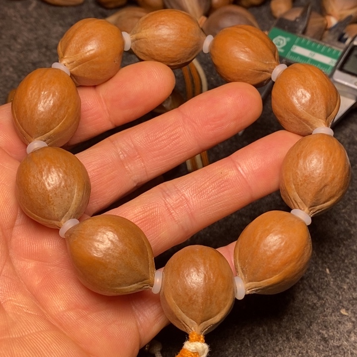 手串橄榄核2.1尺寸45号