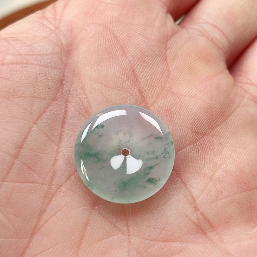 【闪购商品】翡翠吊坠(不含链)18K金镶嵌