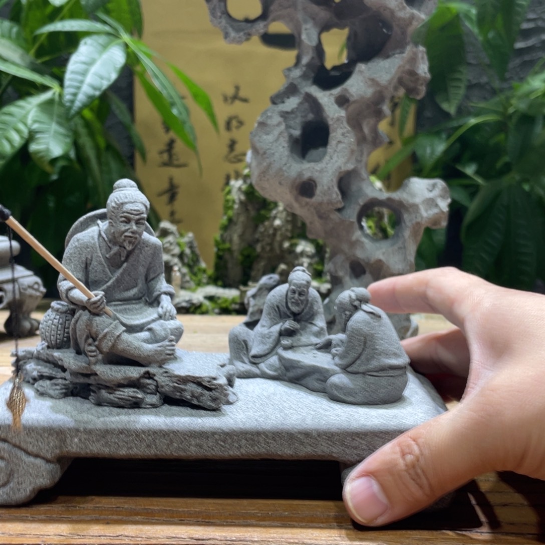 石材钓鱼一个下棋一个