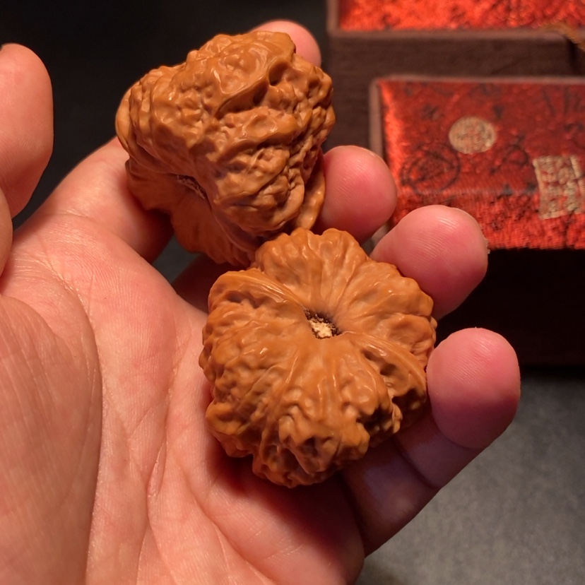 【闪购商品】文玩核桃吊坠是****123456789