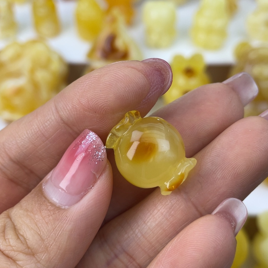 琥珀裸石未镶嵌蜜蜡