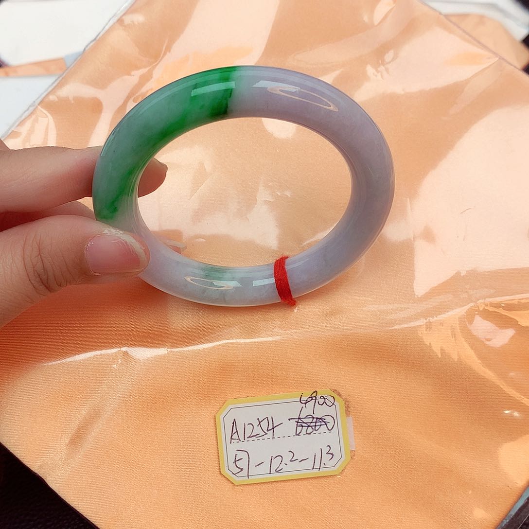 翡翠手镯未镶嵌天然缅甸翡翠A货