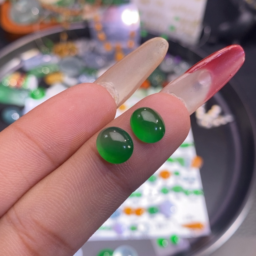 【闪购商品】翡翠挂件未镶嵌蛋