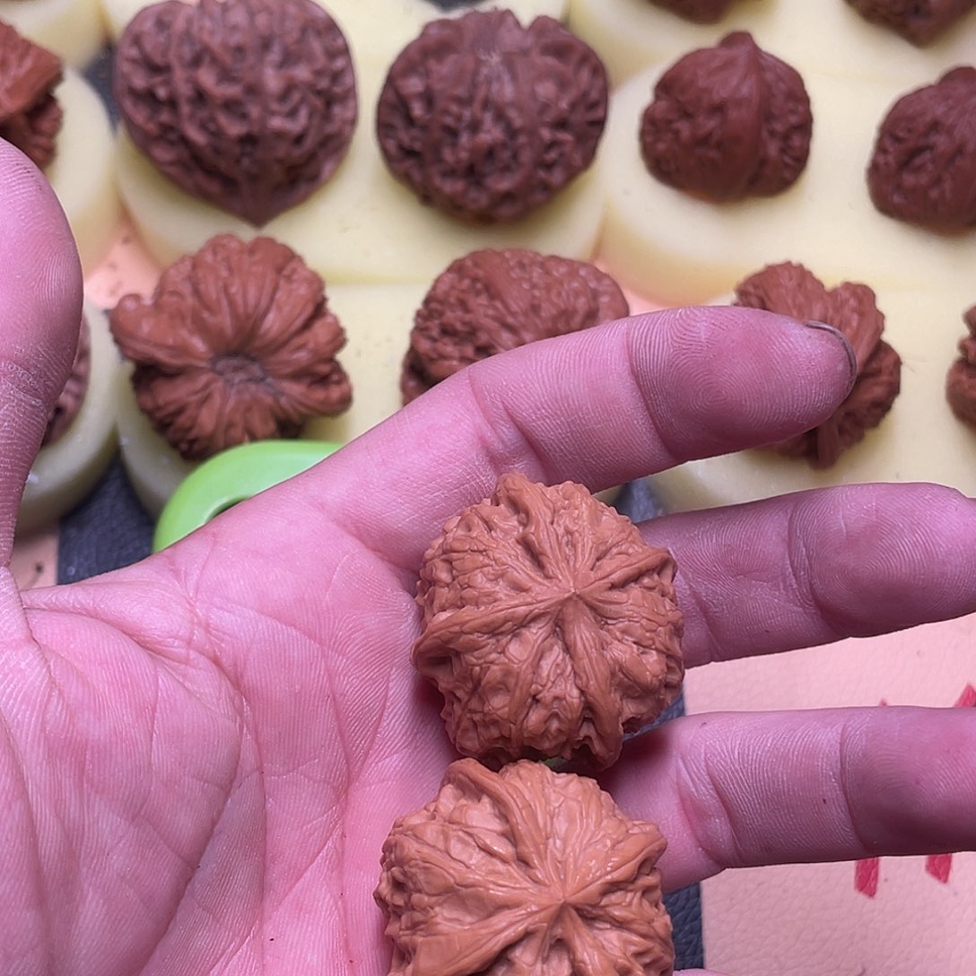 盘***行文玩核桃吊坠雨花