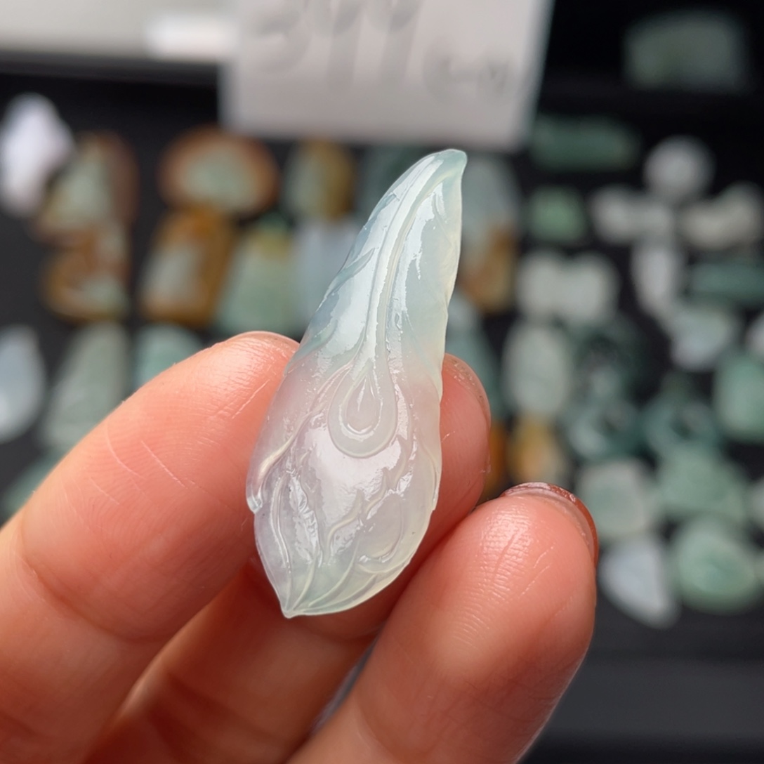 定制翡翠未镶嵌天然翡翠