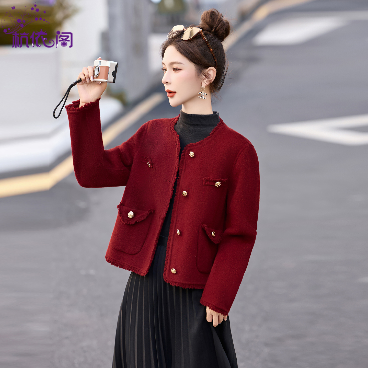 羊毛小香风毛呢外套女短款2025新款秋冬气质名媛洋气双面呢子上衣