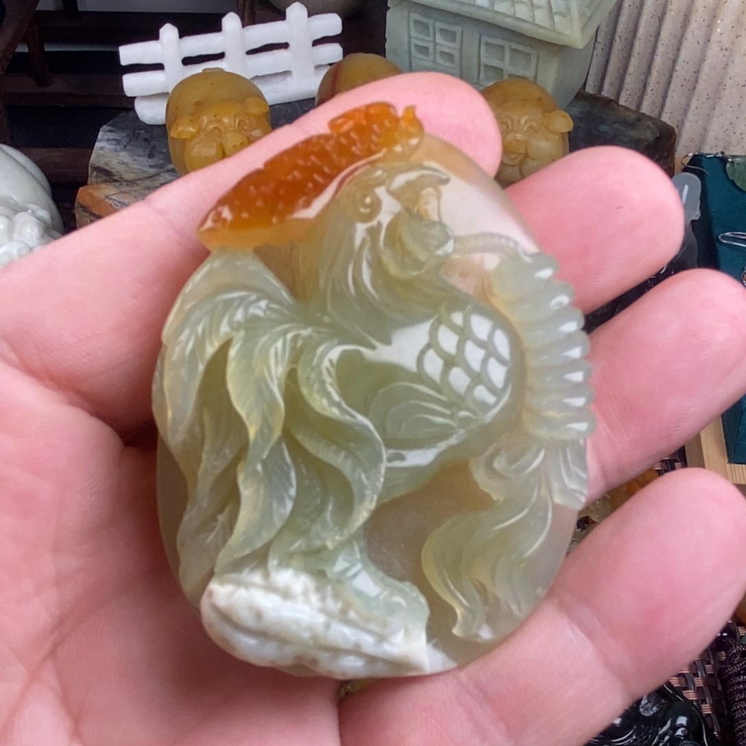 蛇纹石玉挂件未镶嵌