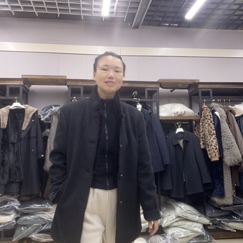 背心好看好看一点