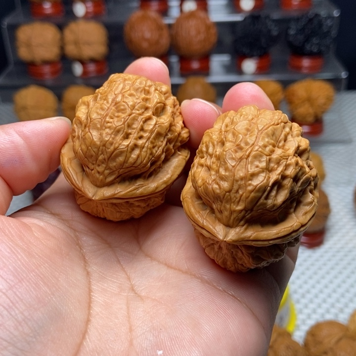 J***e把件文玩核桃霸王蟾12