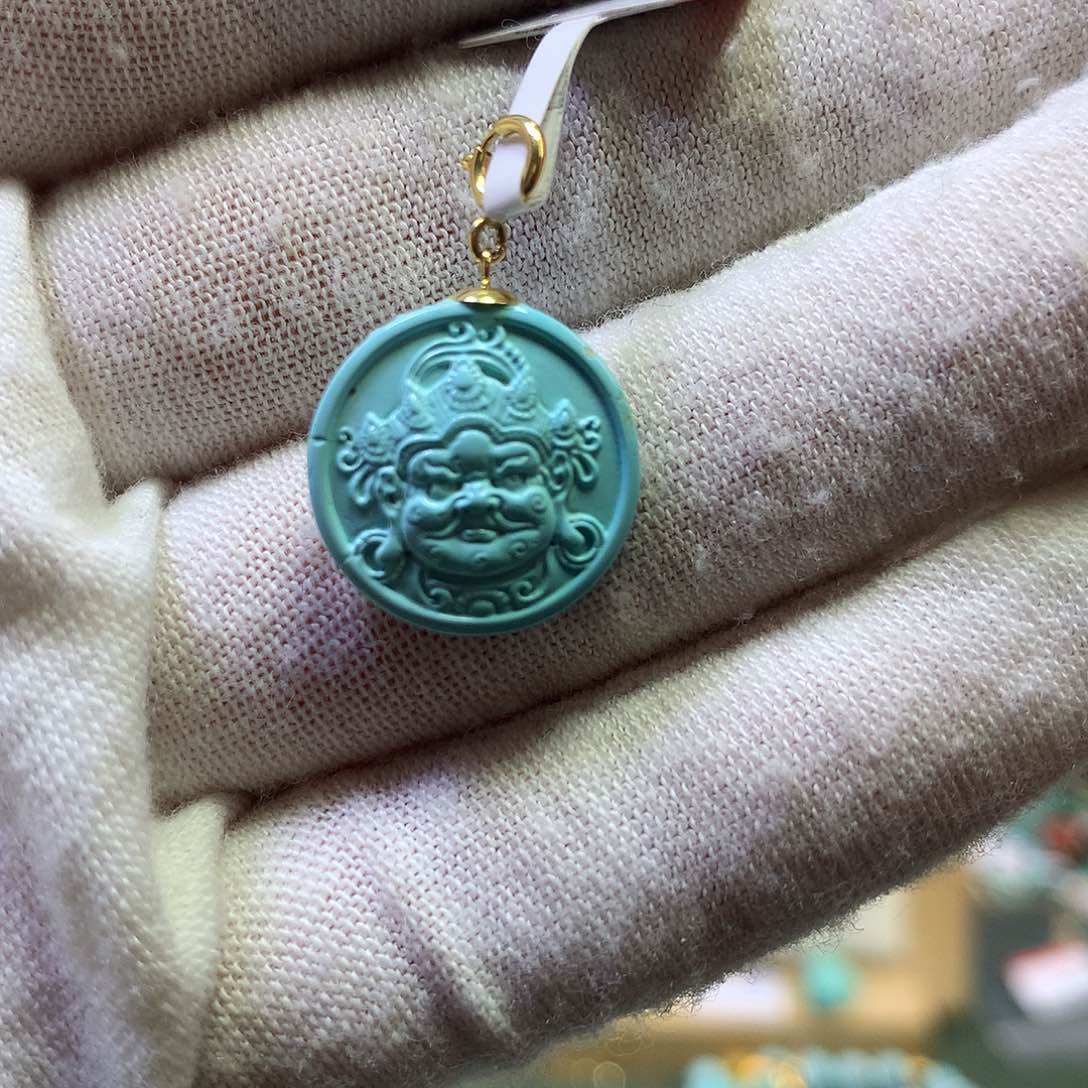 绿松石挂件18K金镶嵌