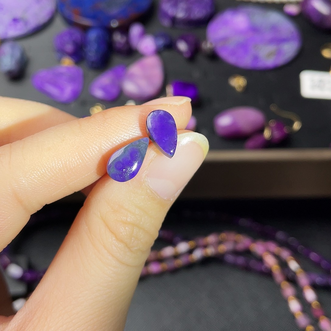 苏纪石（舒俱来）耳钉银S925镶嵌