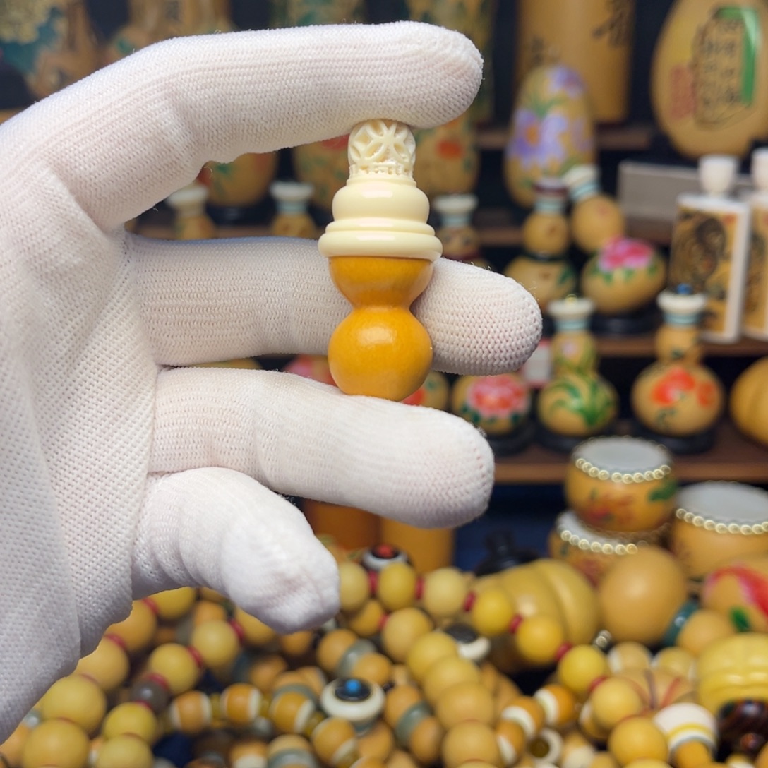 良***哥大叶紫檀（黑酸枝木类）