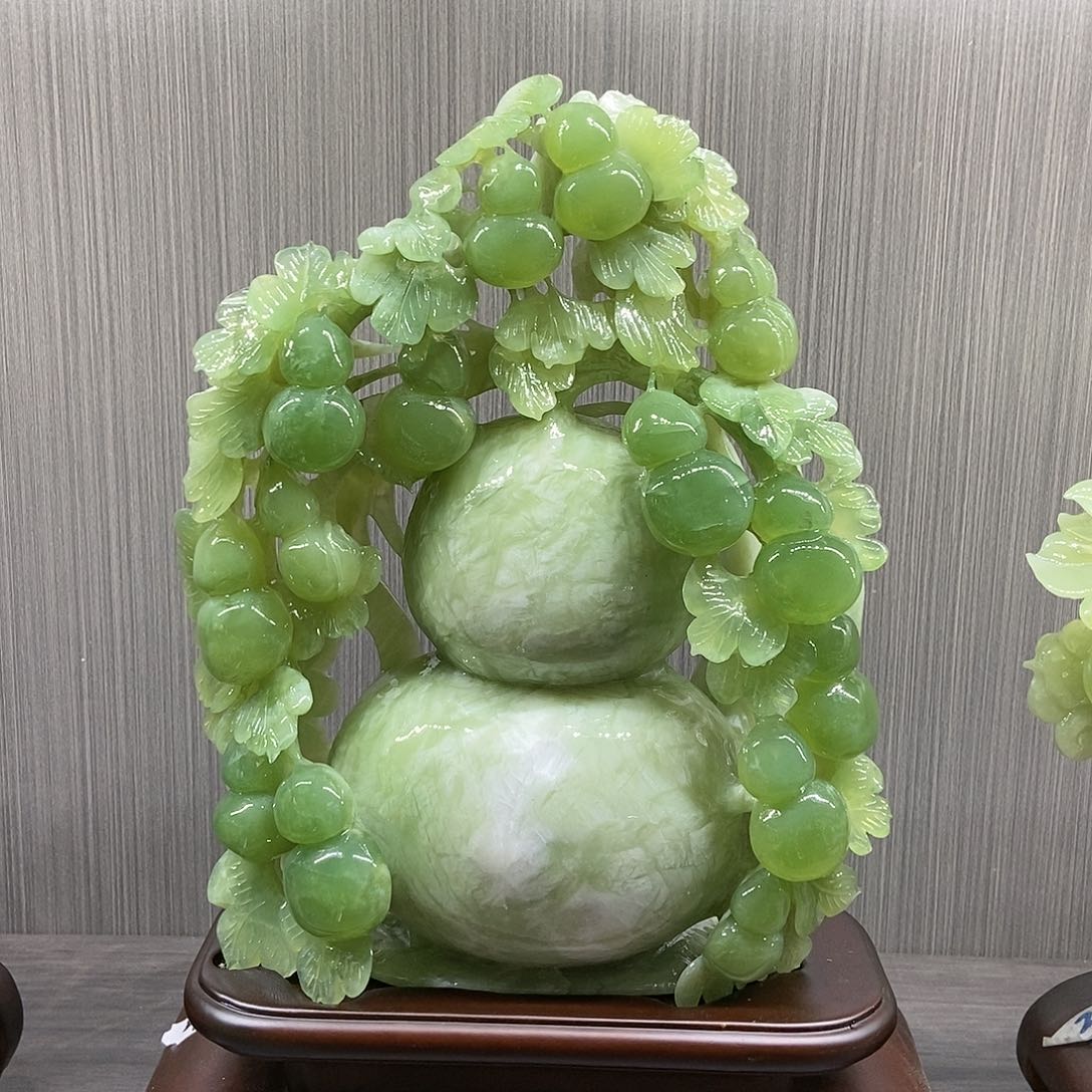 【闪购商品】蛇纹石玉（覆膜）珠宝奇石未镶嵌