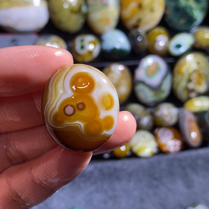 玛瑙/玉髓珠宝奇石未镶嵌