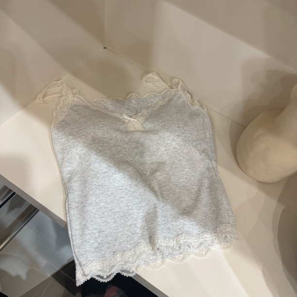 HERE专属蕾丝吊带美背