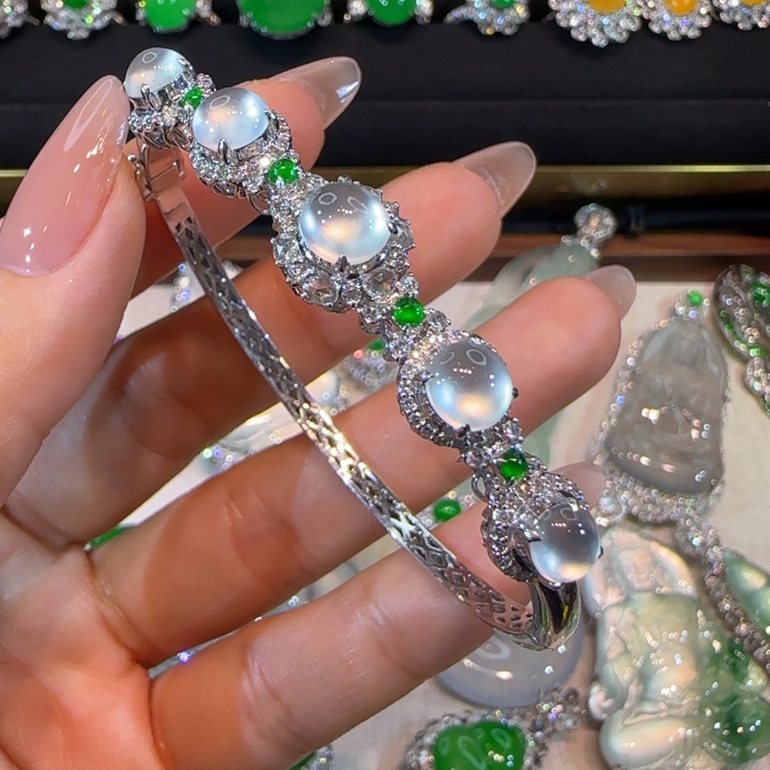 翡翠手镯18K金镶嵌 手镯