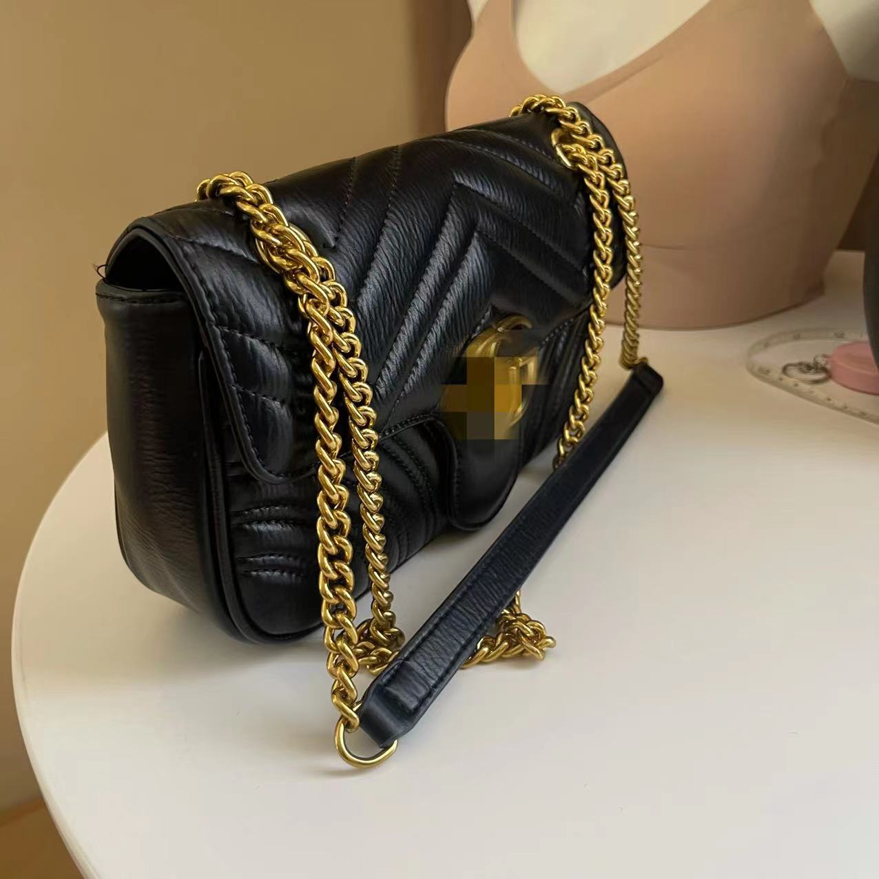 018轻奢百搭时尚女士小香风单肩斜跨气质黑色小众菱格经典链条包