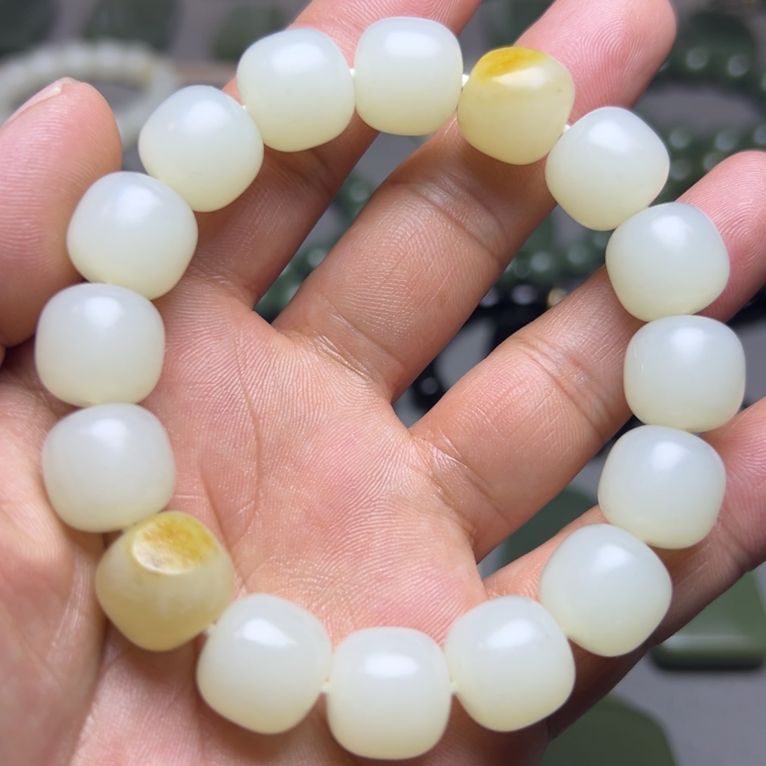 和田玉未镶嵌手链白玉河道料卡14