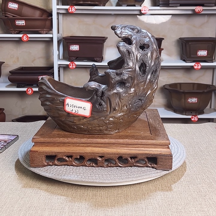 紫砂花盆V**…紫砂花盆