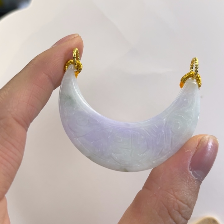 翡翠吊坠(赠链)未镶嵌代编织