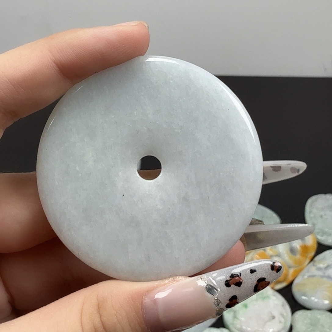 翡翠未镶嵌耳饰翡翠
