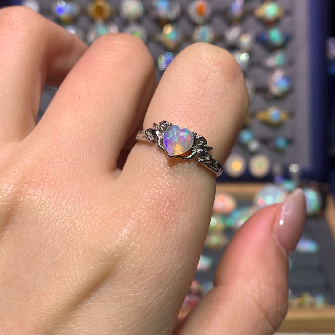 银S925镶嵌欧泊戒指款式