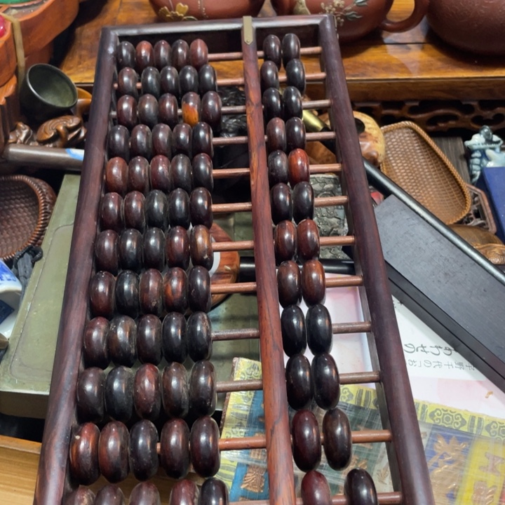 紫檀木类端景台陶瓷艺术家的作品