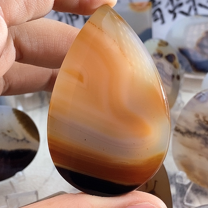 玛瑙/玉髓颈饰未镶嵌