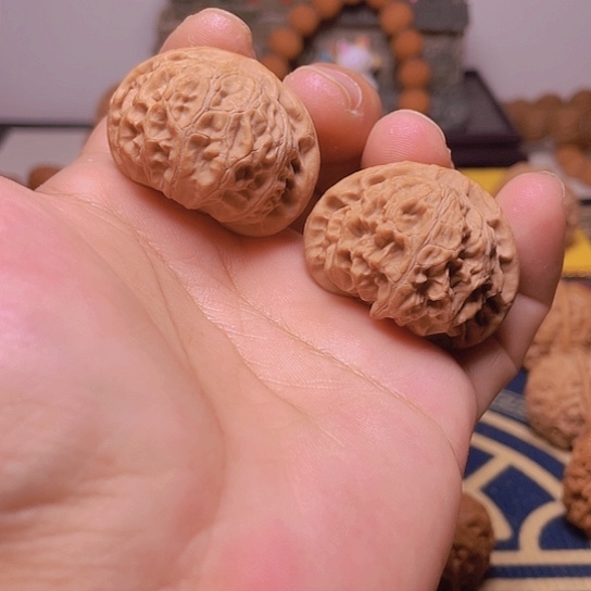 文玩核桃吊坠38精品宫灯狮子头