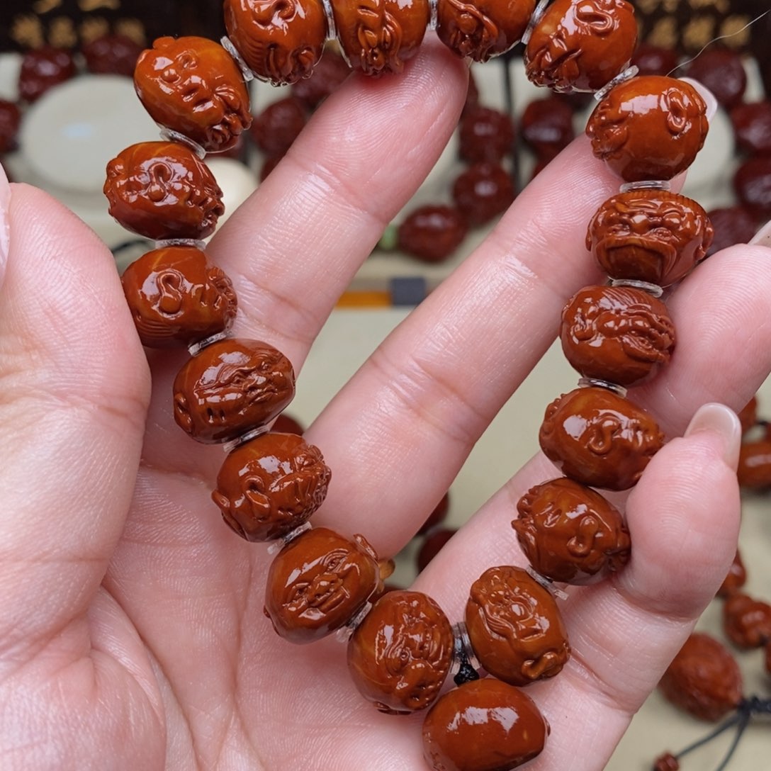 橄榄核吊坠ザ****ズ十八罗汉