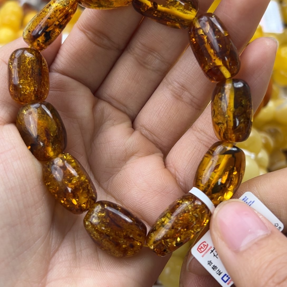 琥珀珠宝奇石未镶嵌