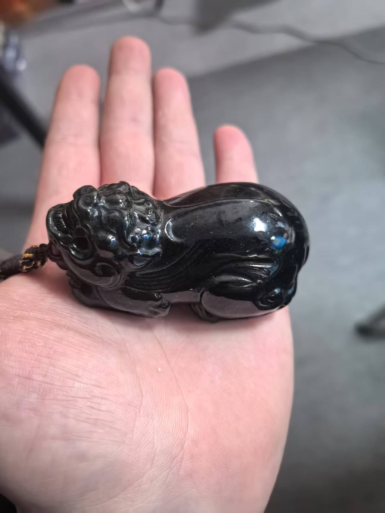 【吉玉专属】新疆和田玉黑青貔貅手把件