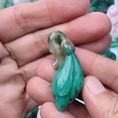 未镶嵌独山玉吊坠(不含链)l**e