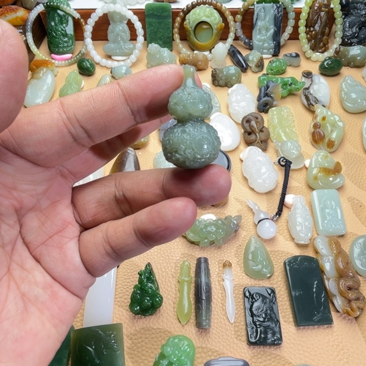 和田玉颈饰未镶嵌定制款